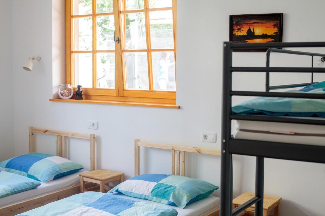Bikeski Family Hotel, B&B, Apartaments, Rooms Mezica Ngoại thất bức ảnh