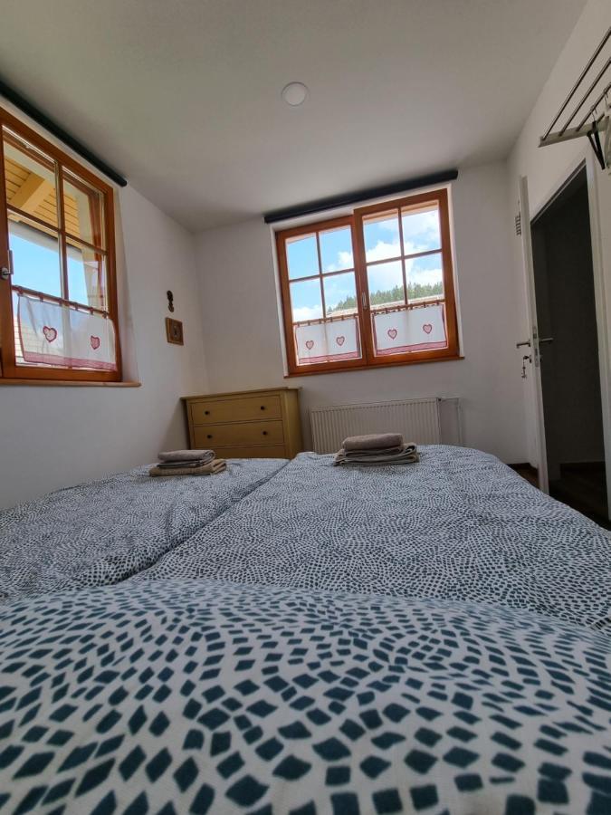 Bikeski Family Hotel, B&B, Apartaments, Rooms Mezica Ngoại thất bức ảnh